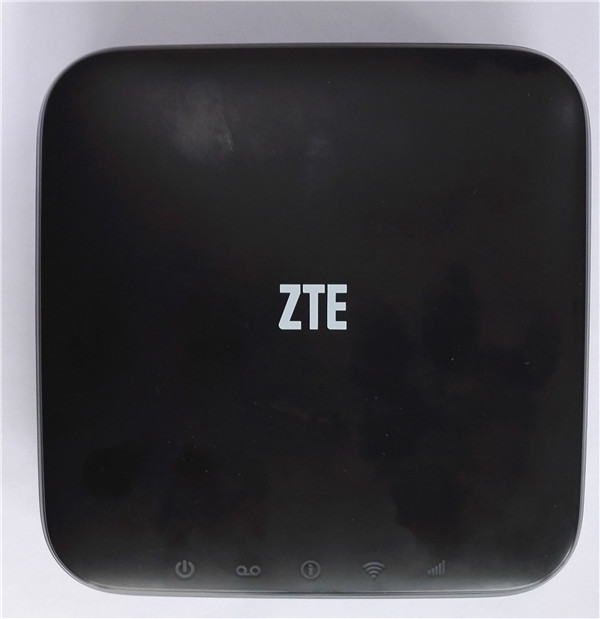ZTE MF271 Rogers LTE Rocket Hub LTE Router with voice function