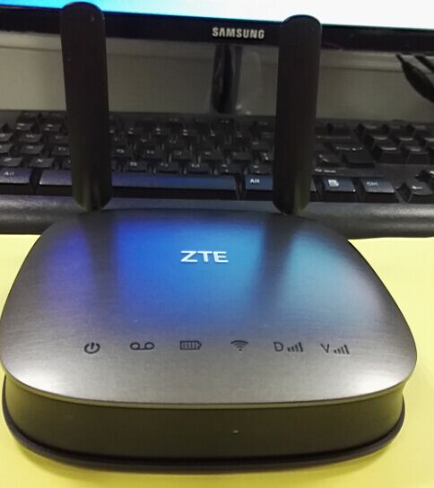 Wifi hotspot device